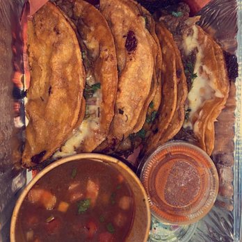 Y Tu Mama - Quesa birria tacos (beef) - Mexican Near Me - Richmond, Virginia Y Tu Mama - Quesa birria tacos (beef) - Mexican Near Me - Richmond, Virginia