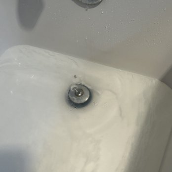 Comfort Inn - Tub not draining. - Hotels Near Me - Jamestown, North Dakota Comfort Inn - Tub not draining. - Hotels Near Me - Jamestown, North Dakota