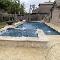 Rocha’s Pool Plaster - Beautiful pool with slide!