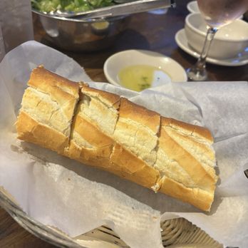 Jimmy Seas Pan Pasta - Bread with dipping oil. - Italian Near Me - Oak Bluffs, Massachusetts