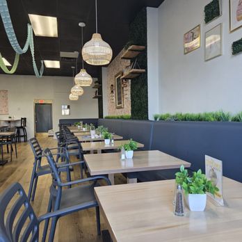 Rosé Café - Cupcakes Near Me - Arcadia, Florida Rosé Café - Cupcakes Near Me - Arcadia, Florida
