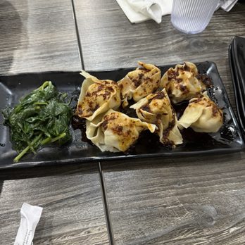 Mein St Asian Kitchen - Spicy Wontons (6) - Asian Fusion Near Me - San Diego, California Mein St Asian Kitchen - Spicy Wontons (6) - Asian Fusion Near Me - San Diego, California