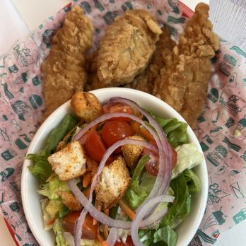 Ed Debevic's - Chicken Tenders Basket - Breakfast & Brunch Near Me - Chicago, Illinois