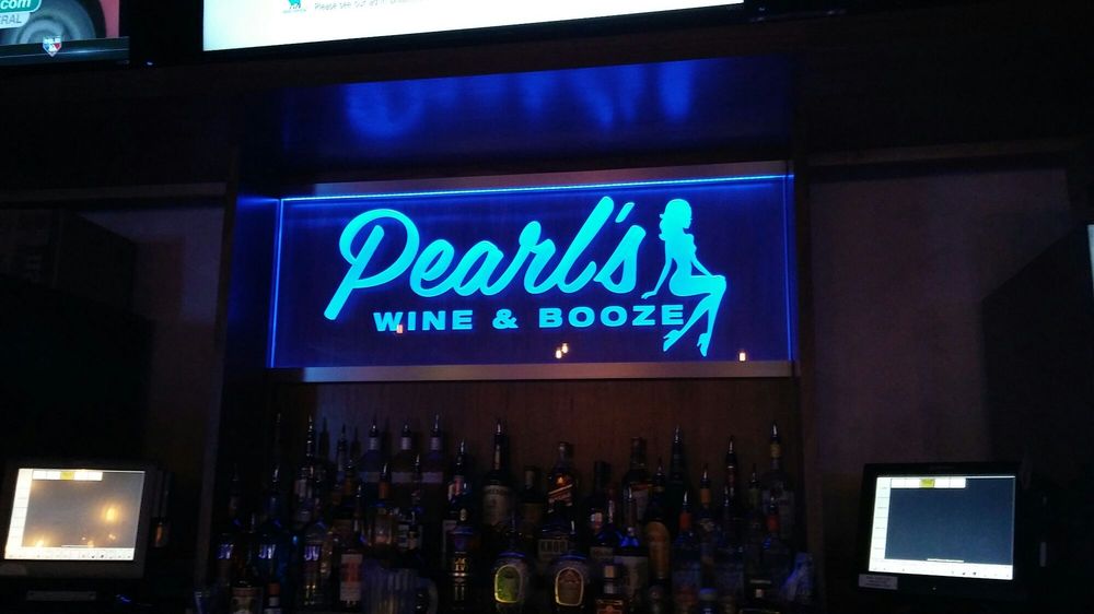Social spots from Pearl's Wine Bar