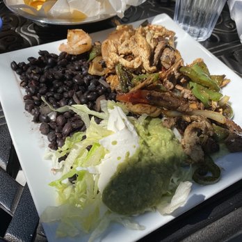 Kiosco Mexican Grill - Lunch chicken fajitas (no rice) - Mexican Near Me - Greensboro, North Carolina Kiosco Mexican Grill - Lunch chicken fajitas (no rice) - Mexican Near Me - Greensboro, North Carolina