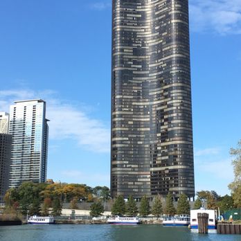 Seadog Cruises - Boat Charters Near Me - Chicago, Illinois Seadog Cruises - Boat Charters Near Me - Chicago, Illinois