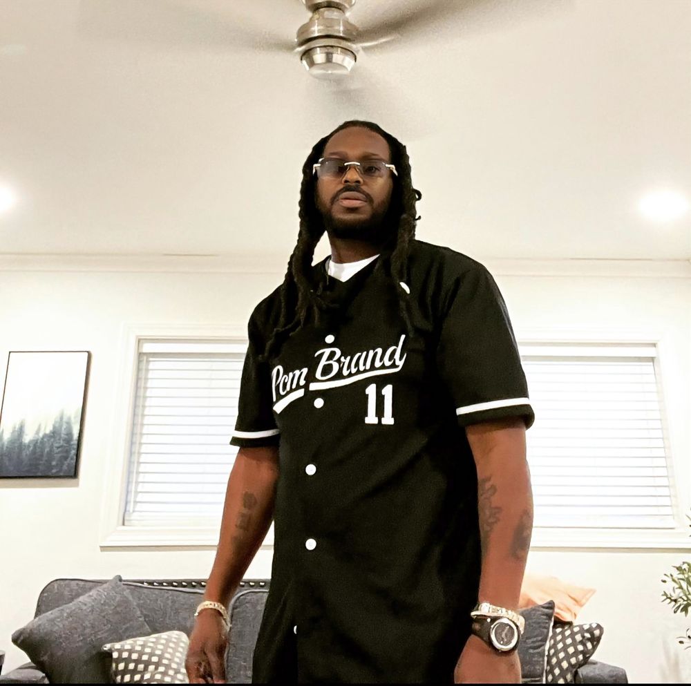 PLAIN CLOTHED MILLIONAIRES 47 Photos 7382 E Main St, Reynoldsburg