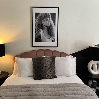 b.side motel+rv - Room #8 double Queen - Hotels Near Me - Bandon, Oregon b.side motel+rv - Room #8 double Queen - Hotels Near Me - Bandon, Oregon