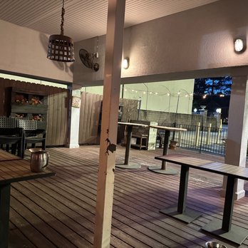 Brew and Bird - Outdoor patio - Beer Bar Near Me - Decatur, Georgia Brew and Bird - Outdoor patio - Beer Bar Near Me - Decatur, Georgia