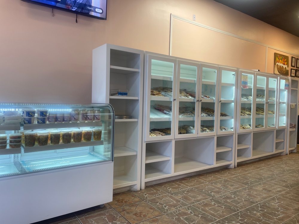 Cristo Rey Restaurant and Bakery