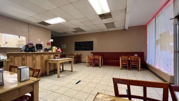 Jewel's Noodle Kitchen by null