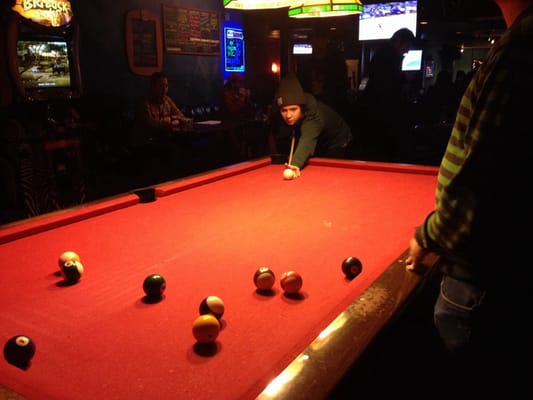 Suki's Bar & Grill by null