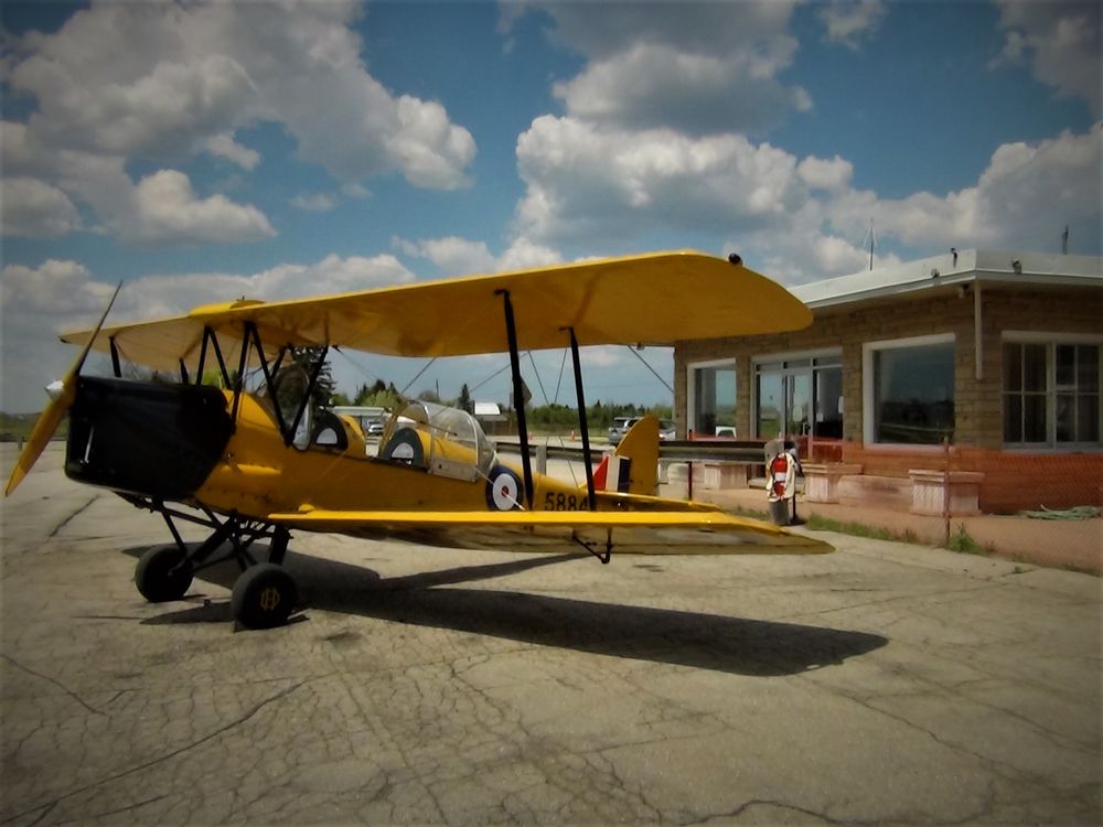 Airpark Cafe Logo
