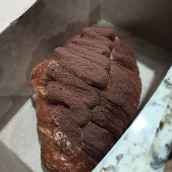 Hazukido - Tiramisu croissant - Bakeries Near Me - Toronto, Ontario
