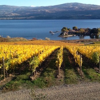 Bedsyde Manor - Vacation Rentals Near Me - Central Okanagan H, British Columbia