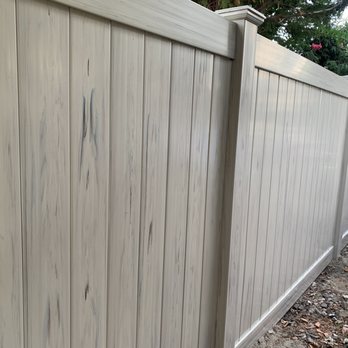 Amendola's Fence - I preferred the woodgrain look over the standard white. - Fences & Gates Near Me - North Baldwin, New York Amendola's Fence - I preferred the woodgrain look over the standard white. - Fences & Gates Near Me - North Baldwin, New York