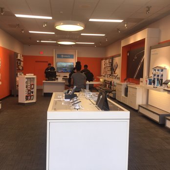 AT&T Store - Sunday afternoon noon - Mobile Phones Near Me - North Chesterfield, Virginia