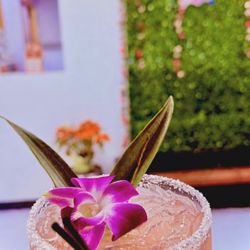 La Reina Margaritas - Flavored Margaritas