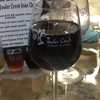 Jowler Creek Vineyard & Winery - Tasty Winter Sangria - Wine Tasting Room Near Me - Platte City, Missouri