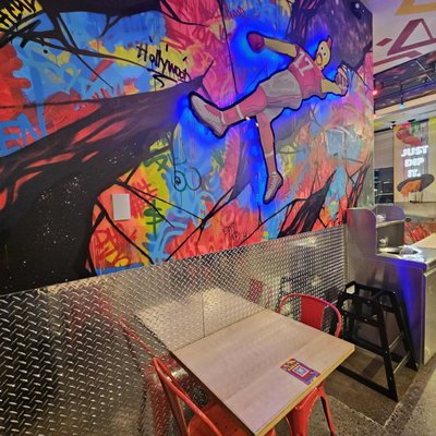 Dave's Hot Chicken by null