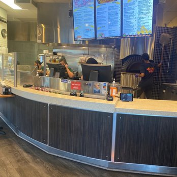 Fuze Pizza - Pizza Near Me - Corona, California