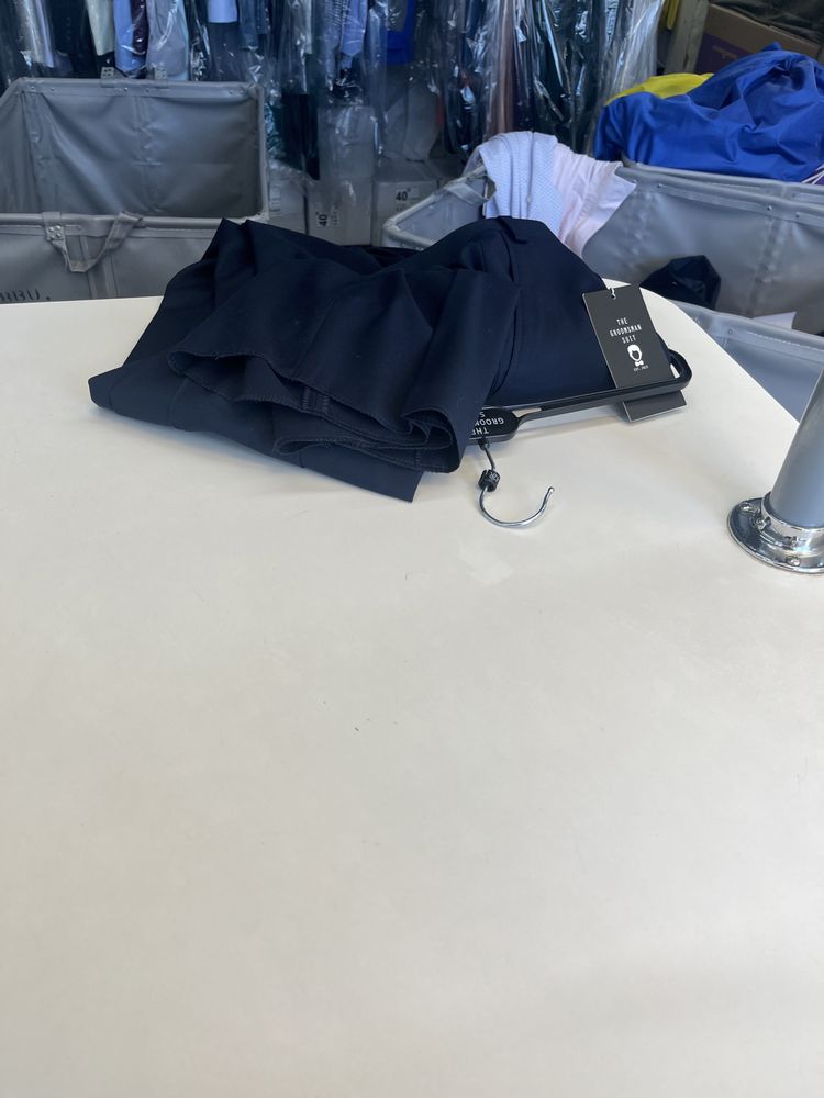 RIDGE CLEANERS Updated August 2024 27 E Ridge Pike, Conshohocken