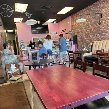 The Chocolate Bar- Highland - Creperies Near Me - Highland, California