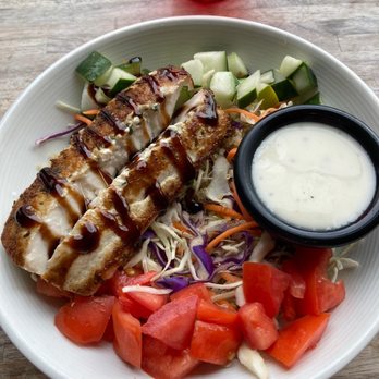 808 OLD TOWN  - Mahi Mahi quinoa bowl - Hawaiian Near Me - Wailuku, Hawaii