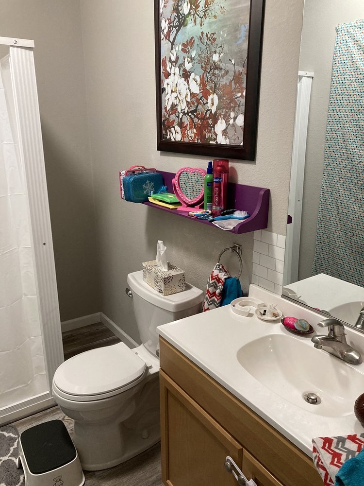 Slide of Lolark Contractors