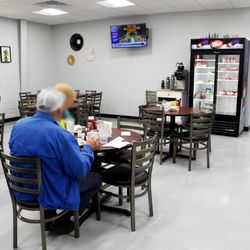 Dee Mart & Restaurant