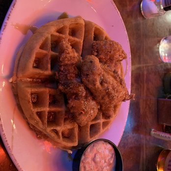Sun Diner - Chicken n waffle with gravy on the side! The gravy was incredible - Breakfast & Brunch Near Me - Nashville, Tennessee