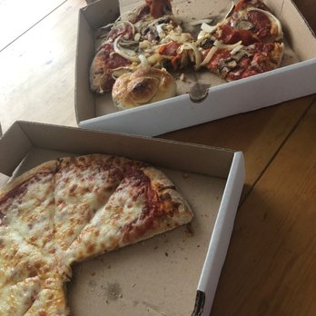 Alfonso's Italian Restaurant - Best Pizza and Rolls in Dallas Tx - Italian Near Me - Dallas, Texas Alfonso's Italian Restaurant - Best Pizza and Rolls in Dallas Tx - Italian Near Me - Dallas, Texas