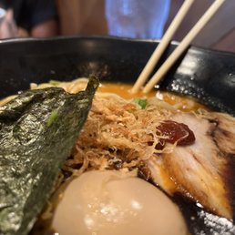 Jinya Tonkotsu Black