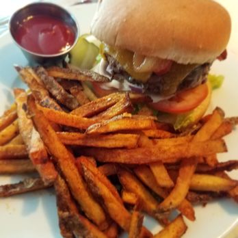 Shelburne Pub - Pub burger - American Near Me - Seaview, Washington Shelburne Pub - Pub burger - American Near Me - Seaview, Washington