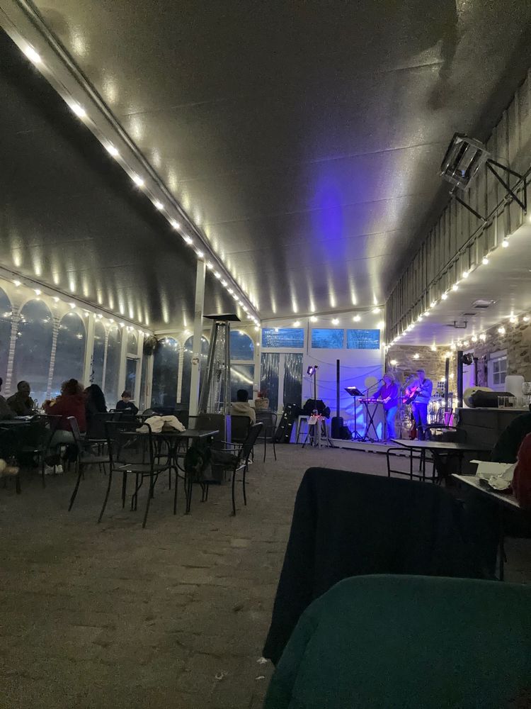 SPRING GATE BREWERY Updated August 2024 35 Photos & 22 Reviews