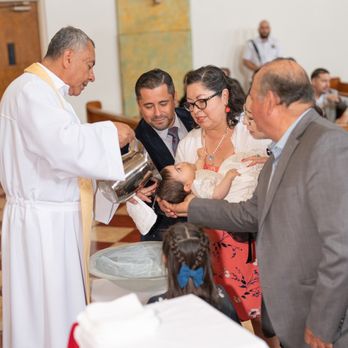 I - Lens Photography - My daughter getting baptized - Session Photography Near Me