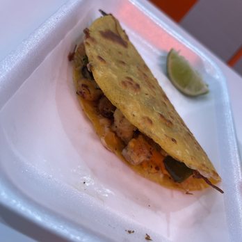 Tacos Y Que - New shrimp tacos on point! - Tacos Near Me - Whittier, California Tacos Y Que - New shrimp tacos on point! - Tacos Near Me - Whittier, California