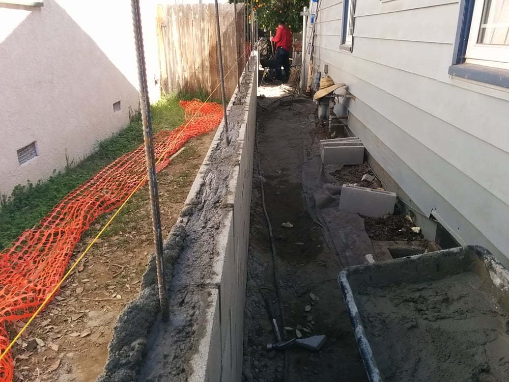 Slide of Mike's Roofing & Building