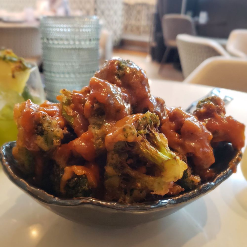 PLANTA Yorkville - Vegetarian Near Me - Toronto, Ontario PLANTA Yorkville - Vegetarian Near Me - Toronto, Ontario