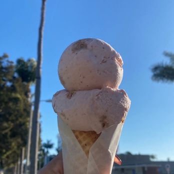 Rori's Artisanal Creamery - NY Strawberry Cheesecake - Single Cone $8 - Ice Cream & Frozen Yogurt Near Me - Ventura, California Rori's Artisanal Creamery - NY Strawberry Cheesecake - Single Cone $8 - Ice Cream & Frozen Yogurt Near Me - Ventura, California