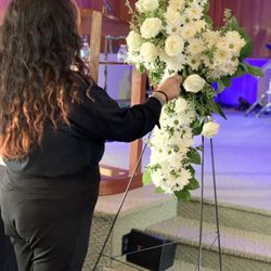 BB's Floral Boutique - Beautifully arranged and displayed
