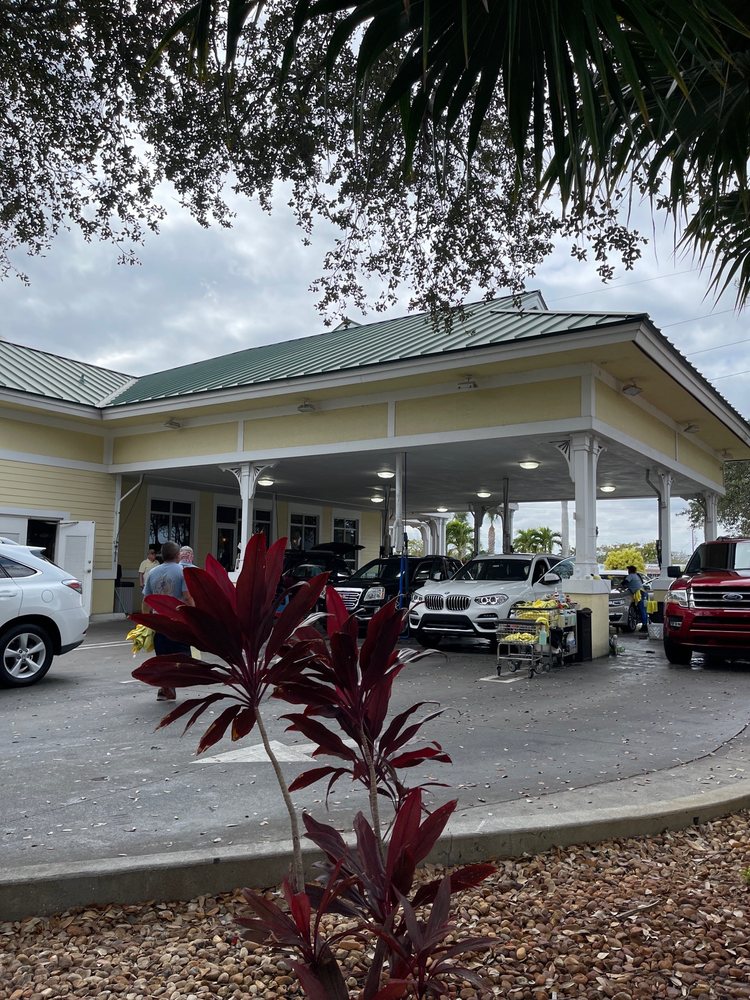 JUPITER INLET CAR WASH Updated July 2024 62 Photos & 94 Reviews