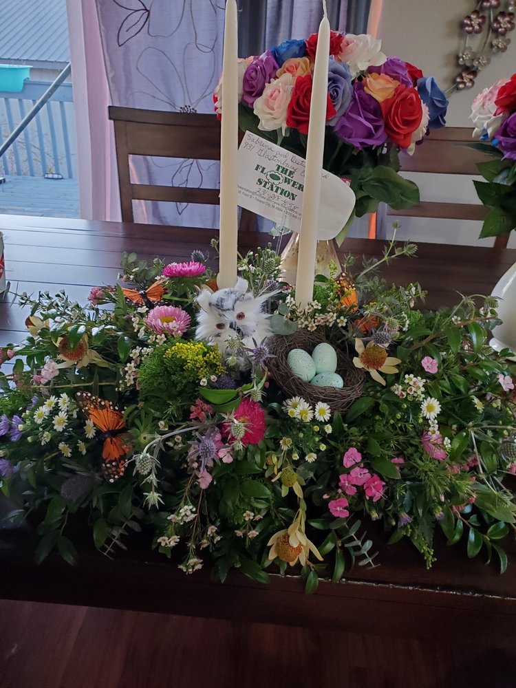 THE FLOWER STATION Updated October 2024 26 Reviews 341 W Front St