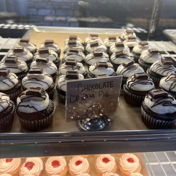 The Sweet Shoppe - Desserts Near Me - Blue Ridge, Georgia The Sweet Shoppe - Desserts Near Me - Blue Ridge, Georgia