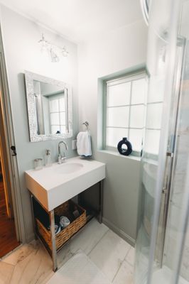 Pete’s Home Services Logo