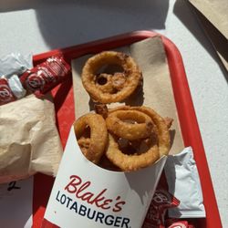 Blake's Lotaburger - Onion rings cooked perfectly