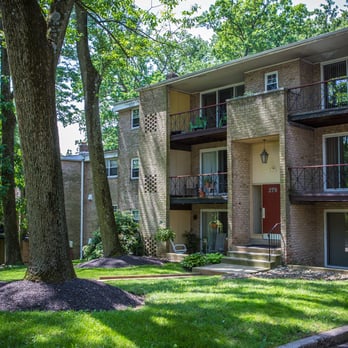 Radnor Crossing Apartments - Apartments Near Me - St. Davids, Pennsylvania Radnor Crossing Apartments - Apartments Near Me - St. Davids, Pennsylvania