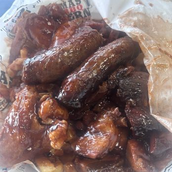 Wilma's Famous BBQ - Link, tip, wings, fries, mild sauce - Barbeque Near Me - Dolton, Illinois Wilma's Famous BBQ - Link, tip, wings, fries, mild sauce - Barbeque Near Me - Dolton, Illinois