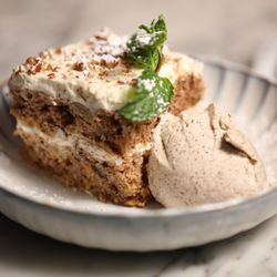 Hummingbird Cake