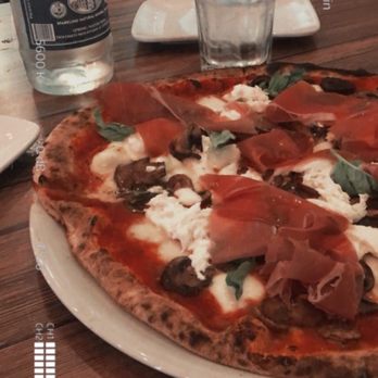 Piola - Pizza Near Me - Hallandale Beach, Florida